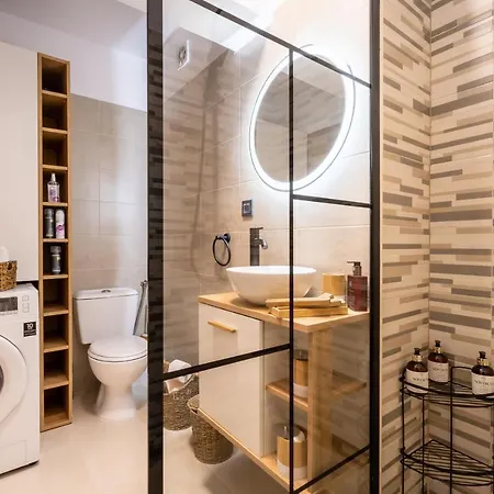 Lakeview Modern Condo-tennis, Parking, Balcony Apartment Cluj-Napoca